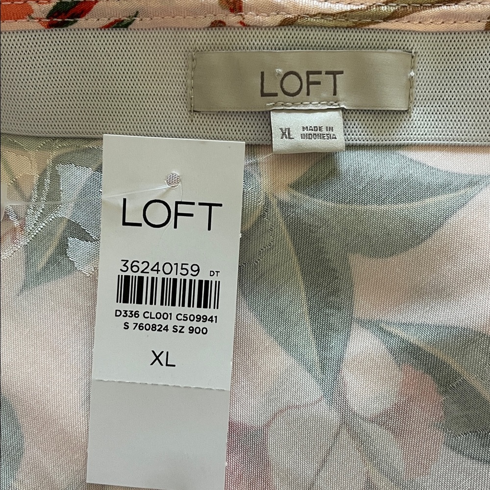 LOFT Tropical Floral Satin Midi Skirt Sz XL NWT - Picture 4 of 5